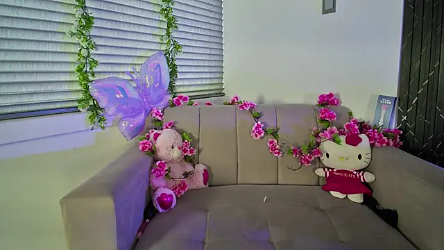 aurora_petitee Chat XXX live