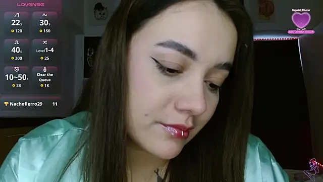 Nova-Satela Chat XXX live