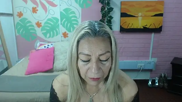 ZAMANTHA Chat XXX live