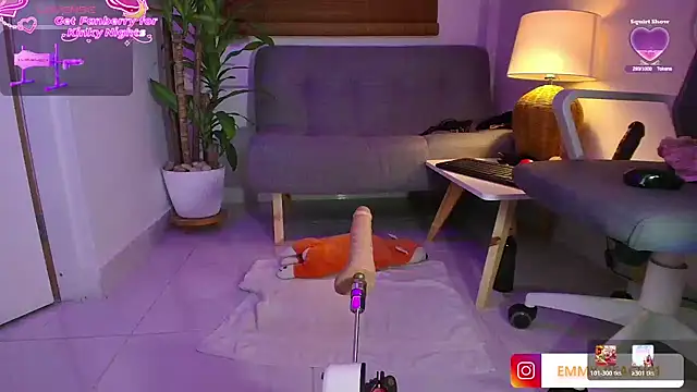 Emmy_peach1: απευθείας συνομιλία ΧΧΧ