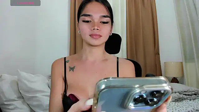 kendall_petite18 Chat XXX in diretta