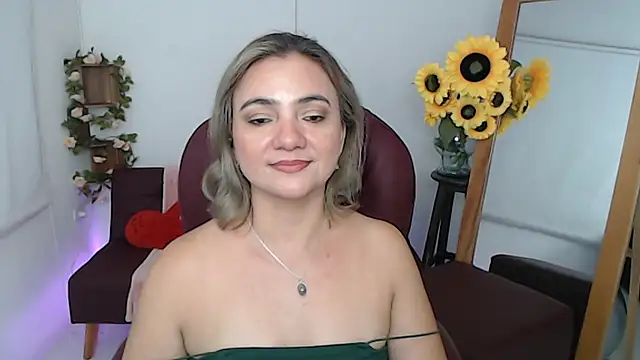 Chat +18 de ana_milf ao vivo