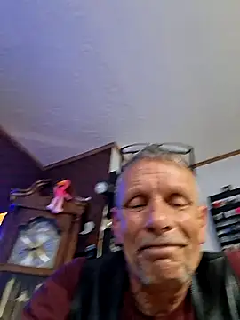 truckdawg2023's Live XXX Chat