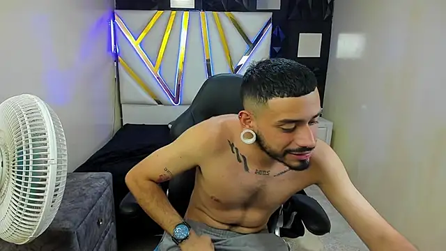 BrunoCarzon 라이브 XXX 채팅