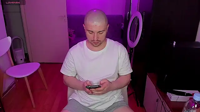 Michael_Wolfborn webkamerás műsora