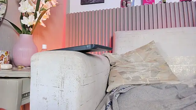 Victoria_Hiills – Naživo XXX chat