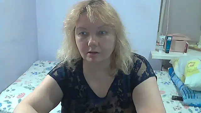 Lusi-777's Live XXX Chat