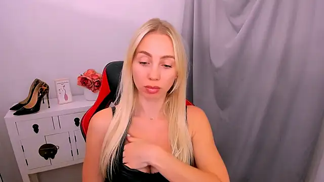 MargaritaRose Chat XXX in diretta