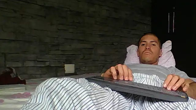 Sexylatin64's Live XXX Chat