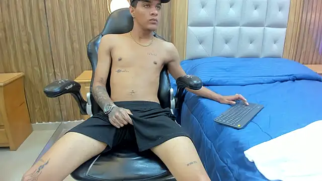 Mael_Jason's Live XXX Chat