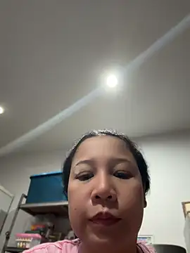 LINDA_HD Chat XXX live