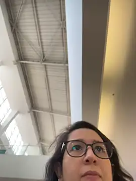 amooraaamoon Chat XXX live