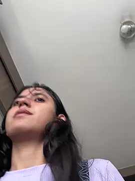 ViolettaSummer Chat XXX live