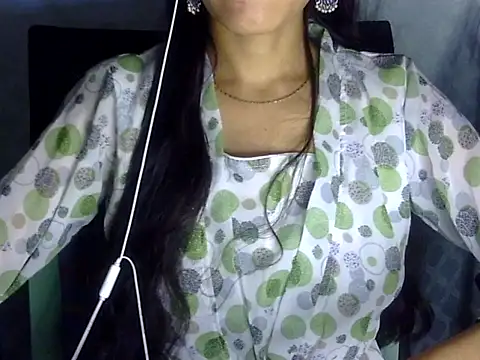 Shazi_1 Chat XXX live