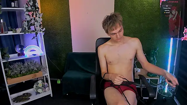 john_lik live XXX chat