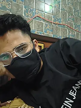 Chat XXX ao vivo de TNTBOSS01