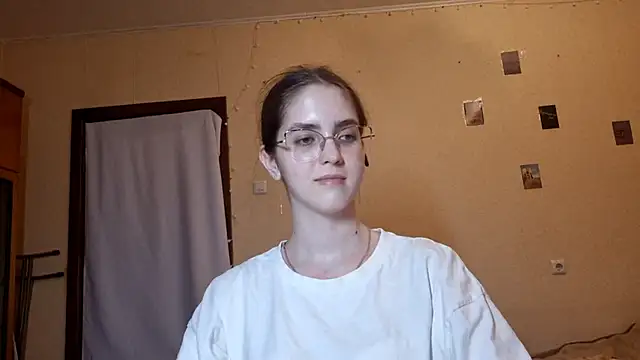 Katelemon Chat XXX live