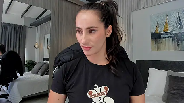 SaraGomez1 Chat XXX live