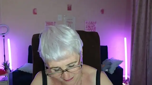Živý XXX chat Sandra_Snowflake