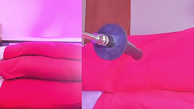 CandyHolmes élő XXX-chatje