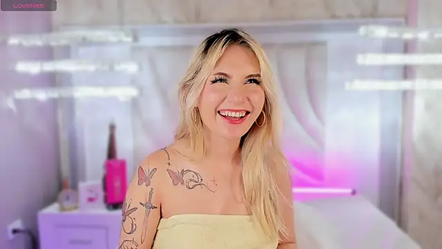 Chat +18 de Mariluu_ ao vivo