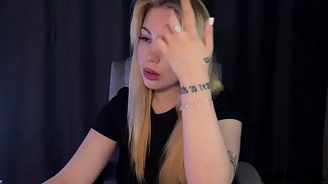 ariashaa élő XXX-chatje