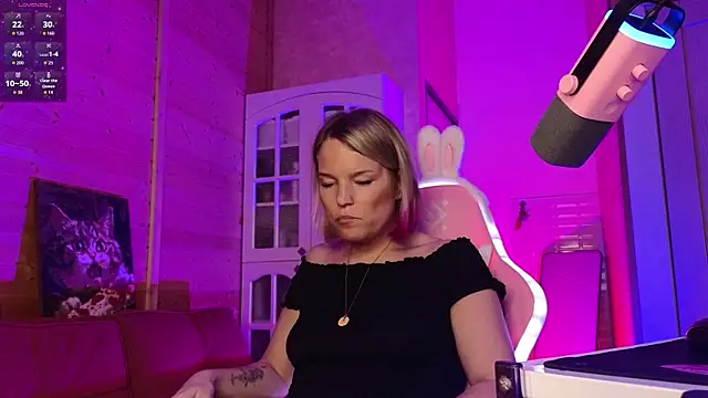 Lady_Shine's Live XXX Chat