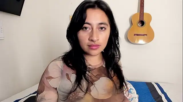 LisaHadwin Chat XXX in diretta