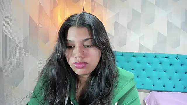 LindaBreeS' Live XXX Chat