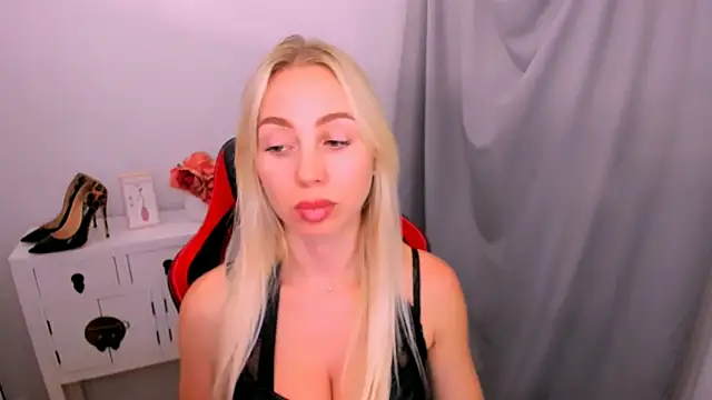 MargaritaRose's Live XXX Chat