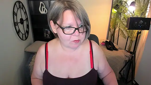 Chat +18 de Shannonshine ao vivo