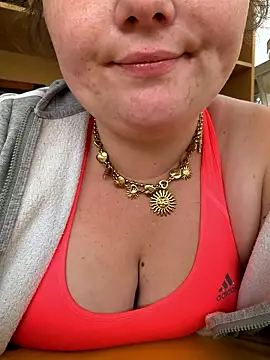 SummerHoney's Live XXX Chat
