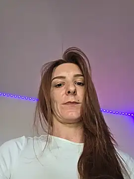 Chat +18 de Ladykimberly_XOXO ao vivo