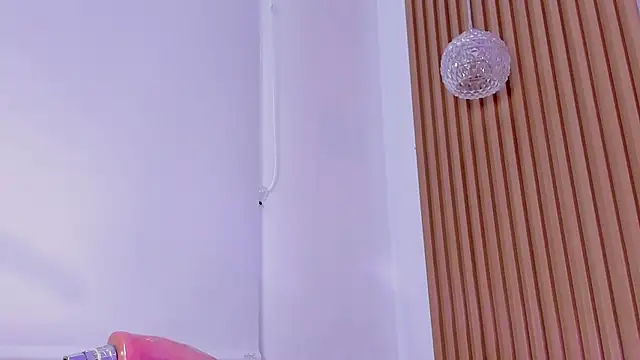 Chat +18 de alissaowens_ ao vivo