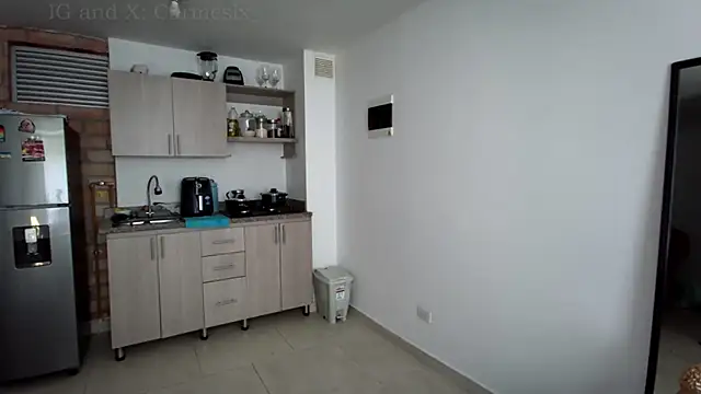 carmesix Adlı Modelin Canlı XXX Sohbeti