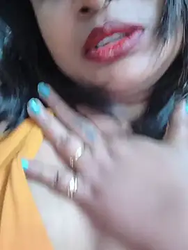 Susmitabhabi69 élő XXX-chatje