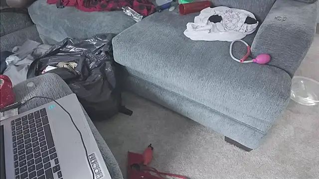 Triggerhappycj100 Live XXX-chat