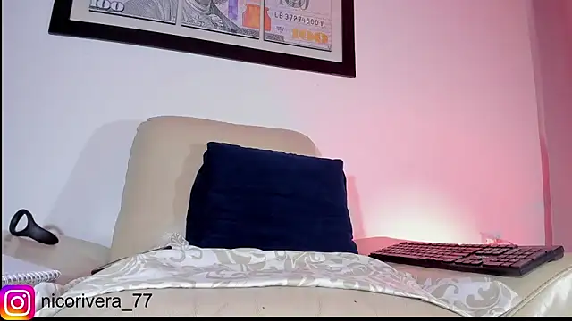 Živý XXX chat nico_rivera