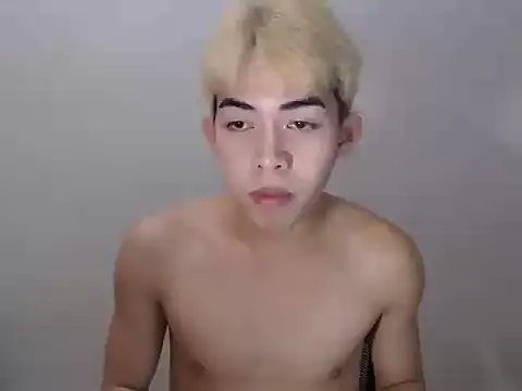 Živý XXX chat Urhotsilverboy