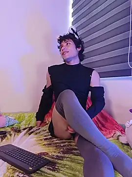 Živý XXX chat LittleTymmy