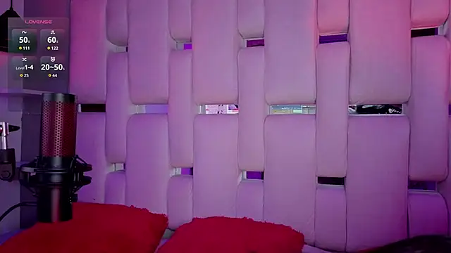 צ'אט XXX בשידור חי של ValerieKay_