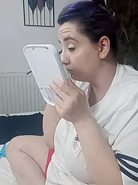 Chat +18 de Ale_PYNk ao vivo