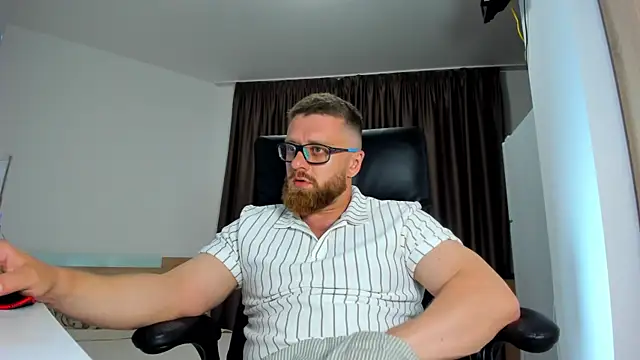 Онлайн чат XXX Findom_guy