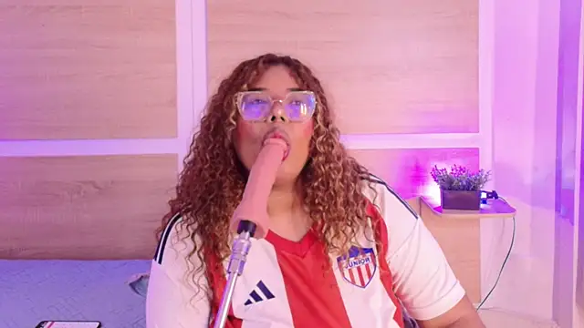 Chat +18 de Your_big_ebony_goddness ao vivo