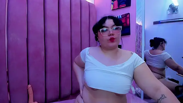 Chat +18 de Sweet_Nova_ ao vivo