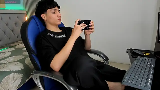 Chat +18 de SamBlack_ ao vivo
