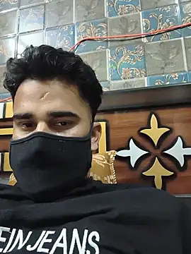 Онлайн чат XXX TNTBOSS01