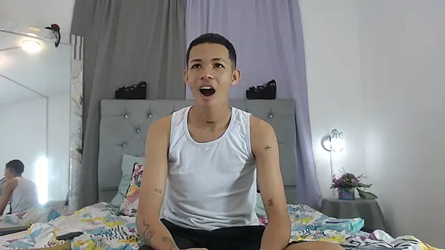 Živý XXX chat PhillipCox