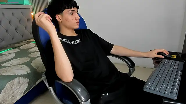 Chat XXX en directo de SamBlack_