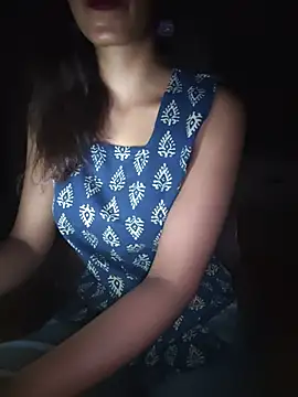myra77 现场XXX聊天